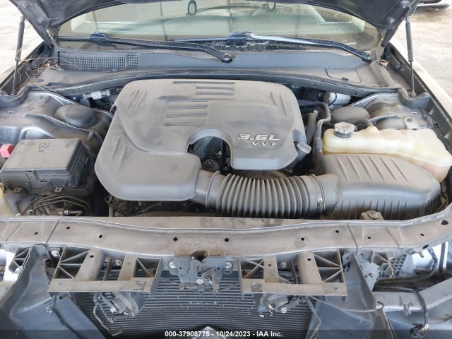 2C3CCAAG9FH931210 Chrysler 300 Limited