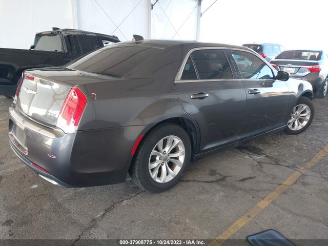 2C3CCAAG9FH931210 Chrysler 300 Limited
