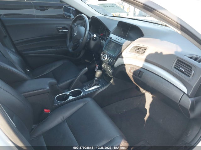 Acura Ilx W 2017 19UDE2F76HA016200 Image 5