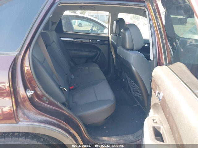 2013 KIA SORENTO LX VIN: 5XYKTDA2XDG318831