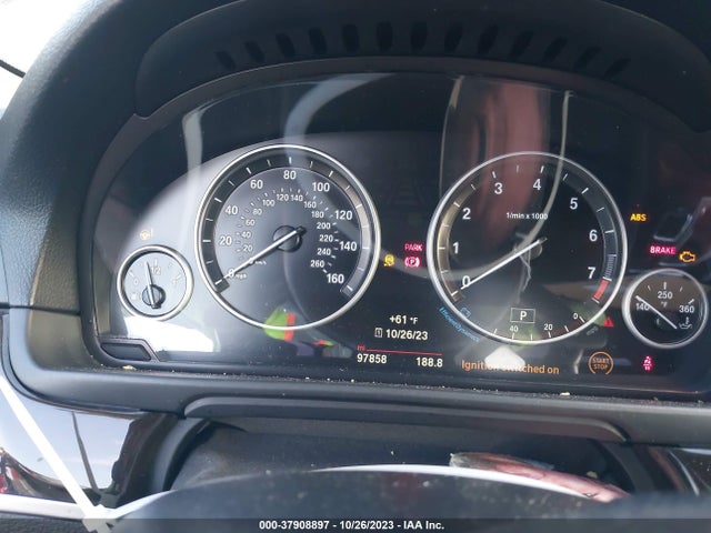 WBA5A5C54GD527904 BMW 528I