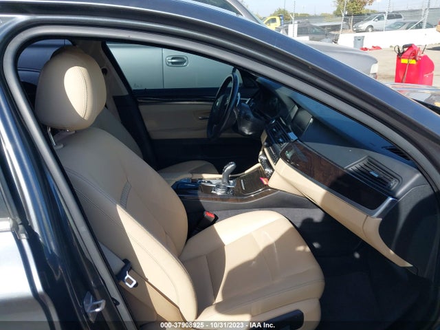 BMW 535i 2016 WBA5B1C56GG132854 Image 5