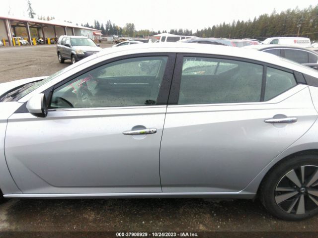 1N4BL4DV4MN370623 Nissan Altima 2.5 Sv