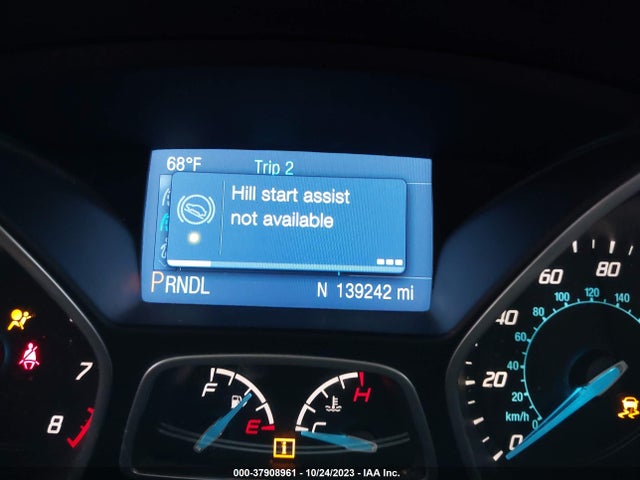 2014 FORD FOCUS SE VIN: 1FADP3F27EL228077