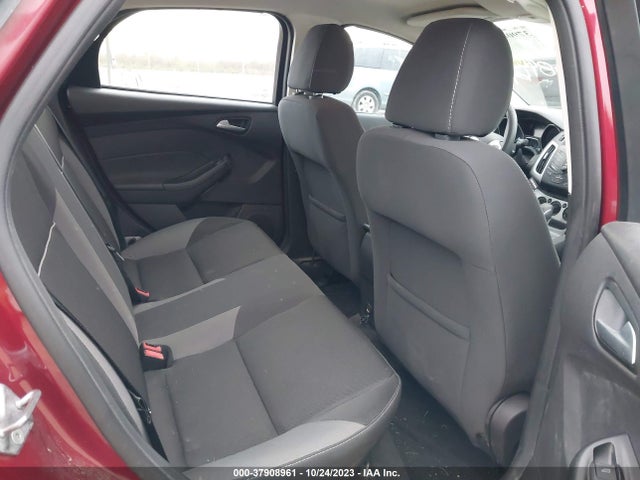 2014 FORD FOCUS SE VIN: 1FADP3F27EL228077