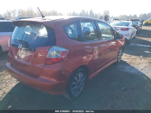 2012 HONDA FIT SPORT VIN: JHMGE8H53CC004477