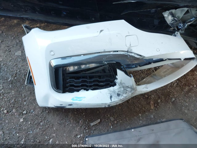 WBA7F0C34HGM21660 BMW 750i