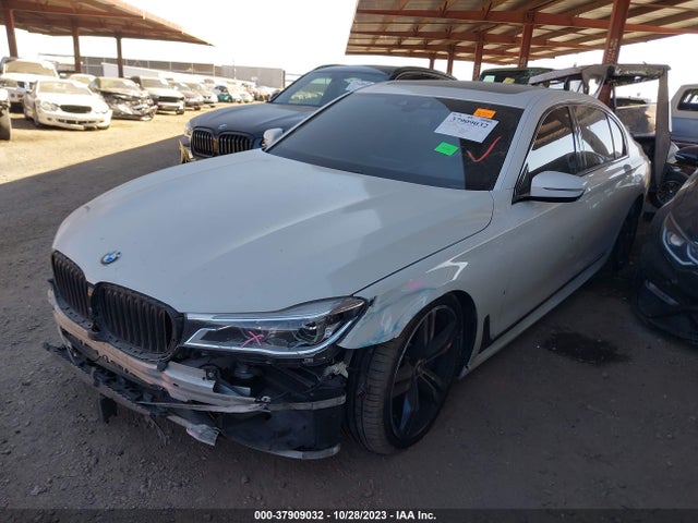 WBA7F0C34HGM21660 BMW 750i