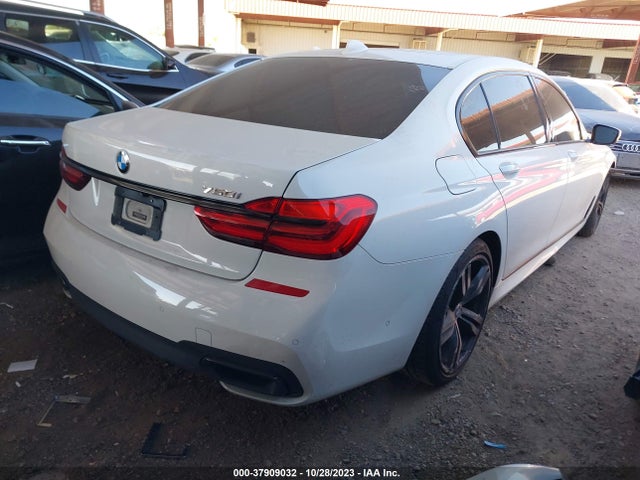 WBA7F0C34HGM21660 BMW 750i