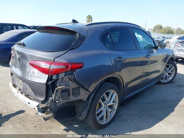 ZASPAKAN6K7C30211 Alfa Romeo Stelvio Sport