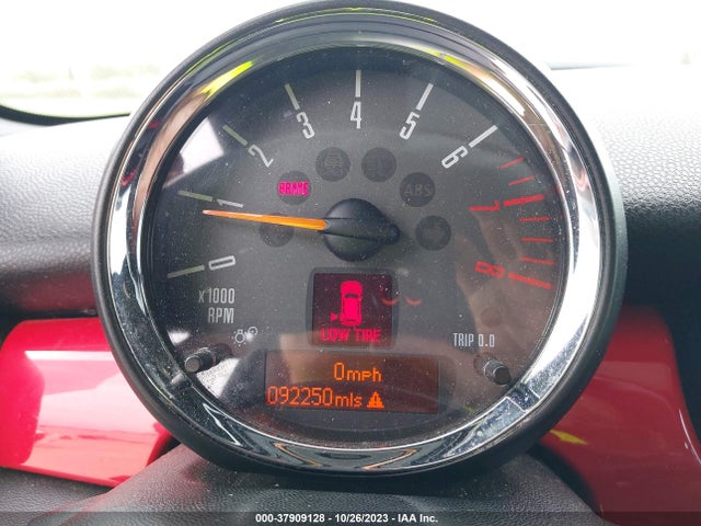 2012 MINI COOPER CLUBMAN WMWZG9C52CTZ80121 Photo 6