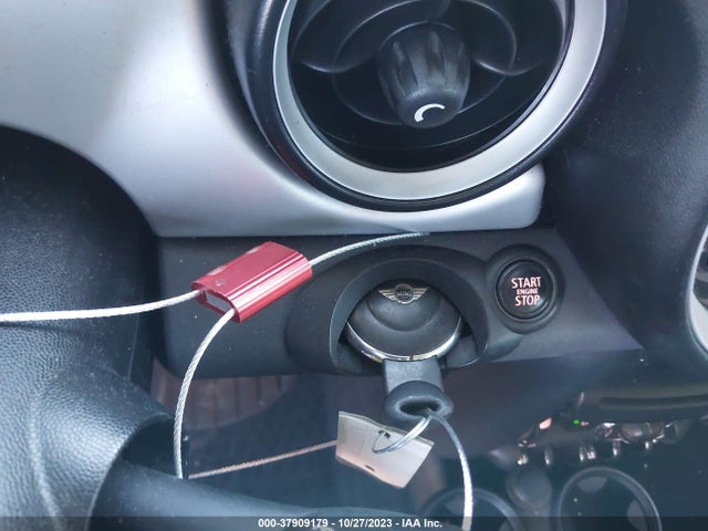 2011 MINI COOPER HARDTOP WMWSU3C53BT094220 Photo 10