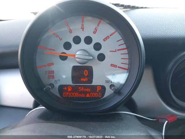 2011 MINI COOPER HARDTOP WMWSU3C53BT094220 Photo 6
