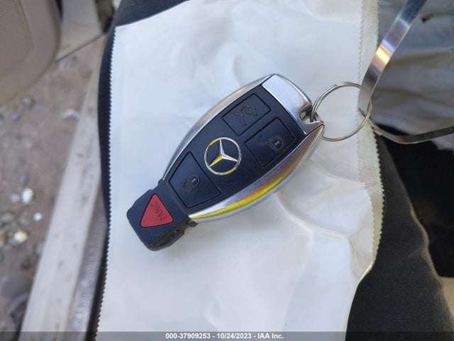 2013 MERCEDES-BENZ GLK 350 VIN: WDCGG5HB3DF998087