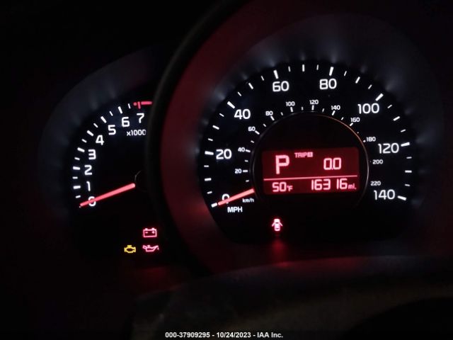 KNDJX3A51E7702838 KIA Soul !