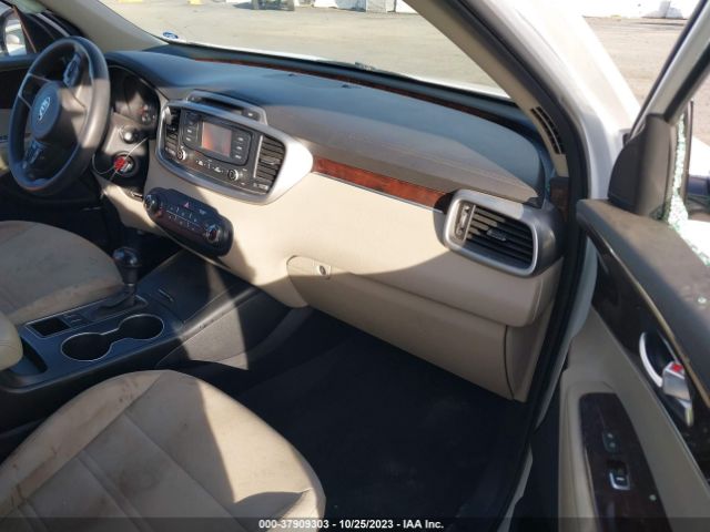 5XYPG4A50HG208347 KIA Sorento Lx V6
