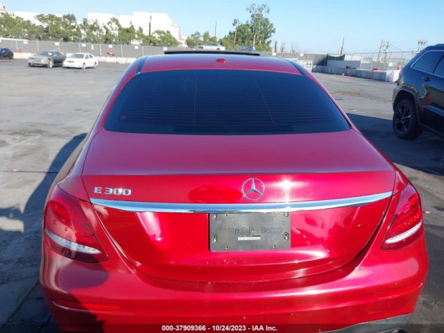 WDDZF4JB8KA527090 Mercedes-Benz E-class E 300