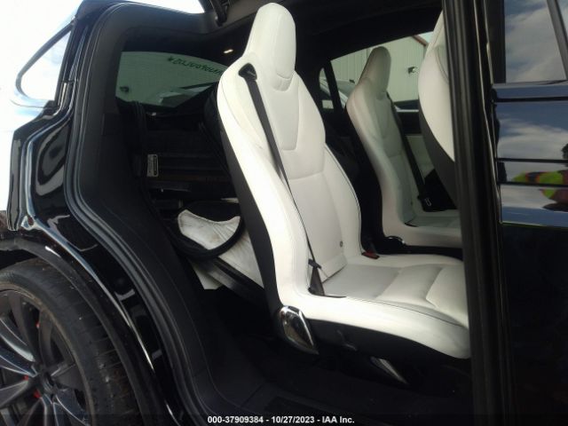 2023 TESLA MODEL X 7SAXCBE61PF408231 Photo 7