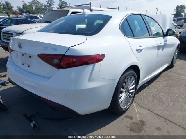 2023 ALFA ROMEO GIULIA ZARFAMAN2P7674103 Photo 3