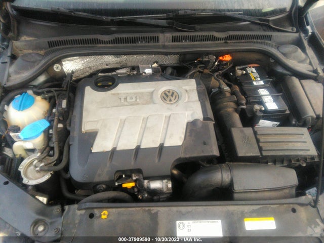 3VWLL7AJ6EM421579 Volkswagen Jetta Sedan Tdi W/premium