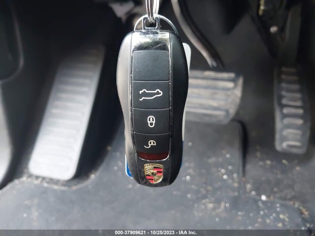 2018 PORSCHE CAYENNE WP1AA2A27JKA06329 Photo 10