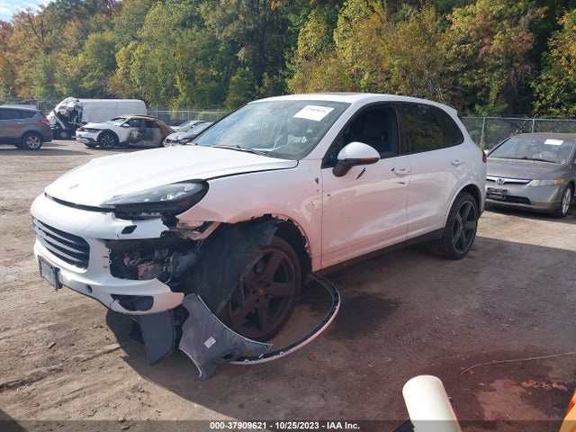 2018 PORSCHE CAYENNE WP1AA2A27JKA06329 Photo 1