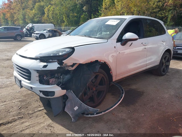 2018 PORSCHE CAYENNE WP1AA2A27JKA06329 Photo 5