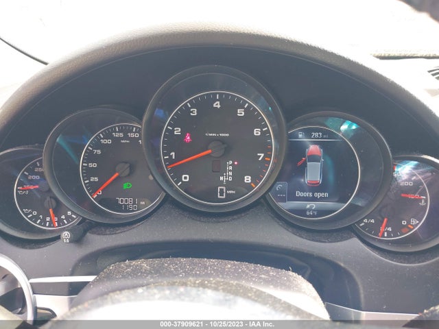 2018 PORSCHE CAYENNE WP1AA2A27JKA06329 Photo 6