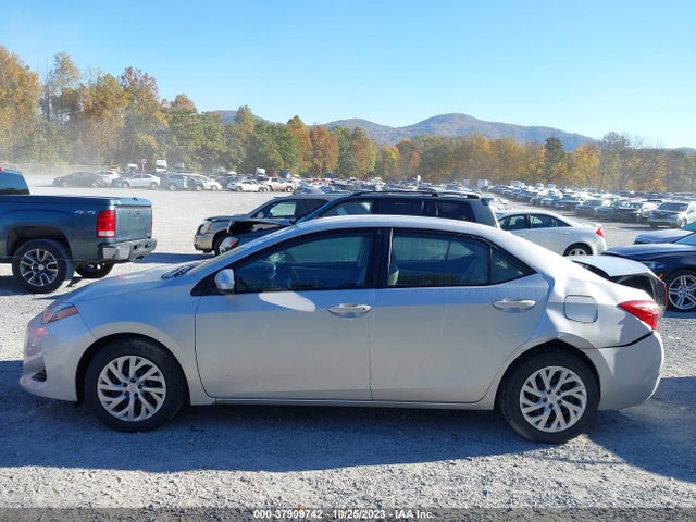 2017 TOYOTA COROLLA LE VIN: 2T1BURHE3HC961968