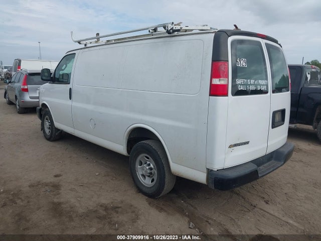 Chevrolet EXPRESS CARGO VAN 2017 1GCWGAFF2H1116829 Image 3