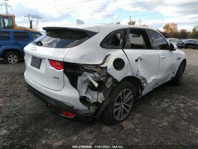 2017 JAGUAR F-PACE SADCJ2BVXHA060571 Photo 3