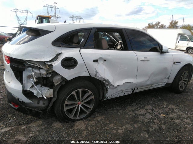 2017 JAGUAR F-PACE SADCJ2BVXHA060571 Photo 5