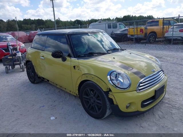 2011 MINI COOPER HARDTOP WMWSU3C5XBTX95921 Photo 0