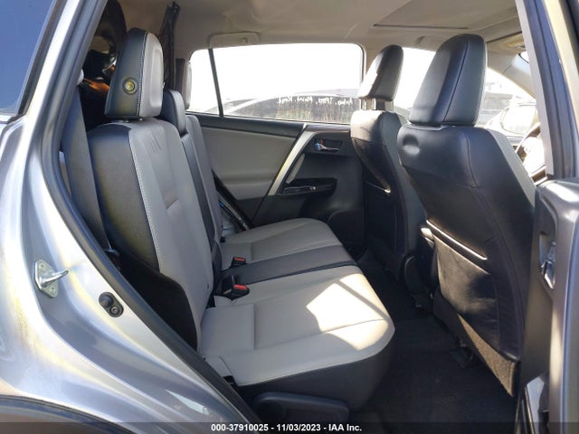 Toyota Rav4 Limited 2018 JTMDFREV4JJ227406 Image 8