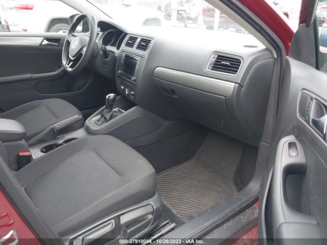 2016 VOLKSWAGEN JETTA SEDAN 3VWD67AJ0GM324067 Photo 4