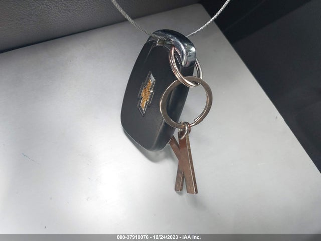 Chevrolet Traverse Ls 2018 1GNERFKWXJJ283607 Image 11