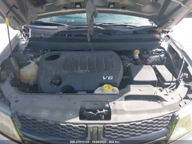 3C4PDCGG4JT339601 Dodge Journey Crossroad