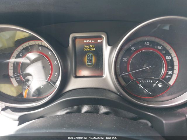 3C4PDCGG4JT339601 Dodge Journey Crossroad
