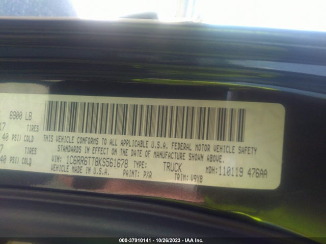 1C6RR6TT8KS561678 RAM 1500 Classic Slt