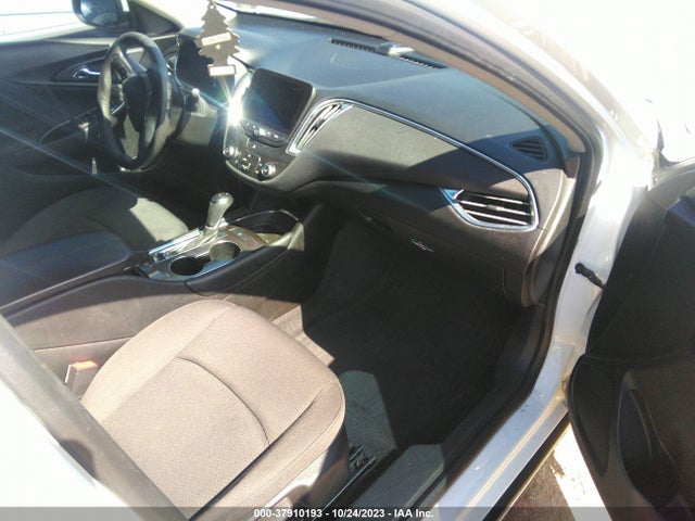 Chevrolet MALIBU LT 2018 1G1ZD5ST5JF212433 Image 5