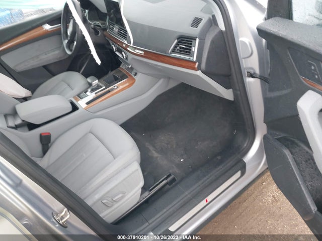 WA1EAAFYXN2103325 Audi Q5 S Line Premium Plus