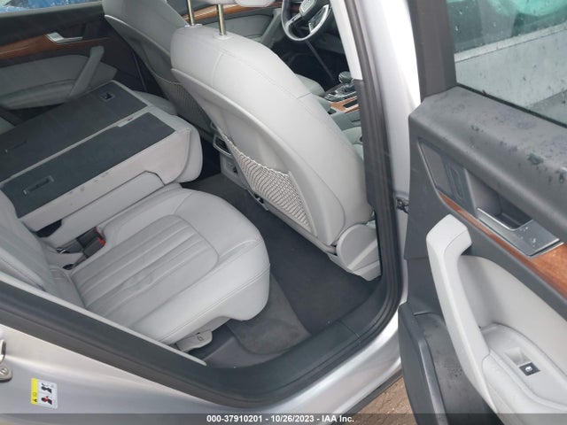 WA1EAAFYXN2103325 Audi Q5 S Line Premium Plus