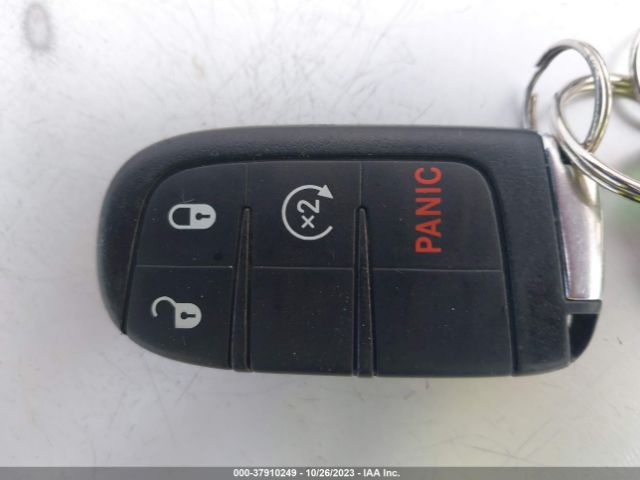 3C4NJDBB1JT199945 Jeep Compass Latitude 4x4