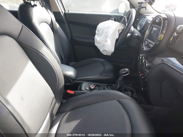 2019 MINI COUNTRYMAN WMZYS7C54K3F46463 Photo 4