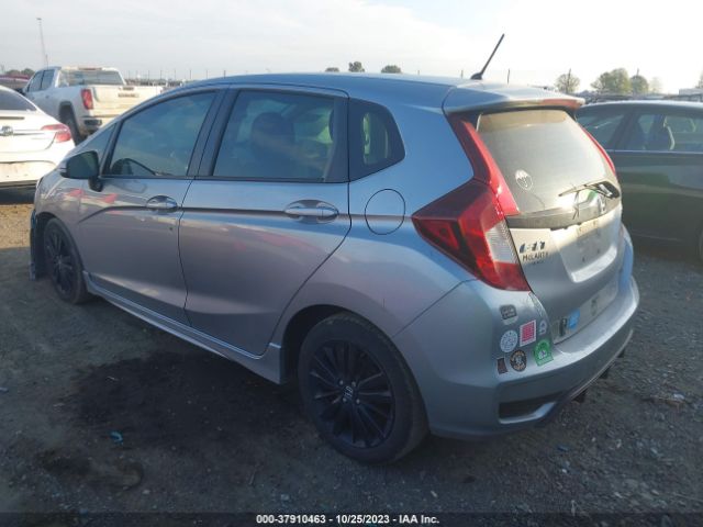3HGGK5H62JM713223 Honda Fit Sport