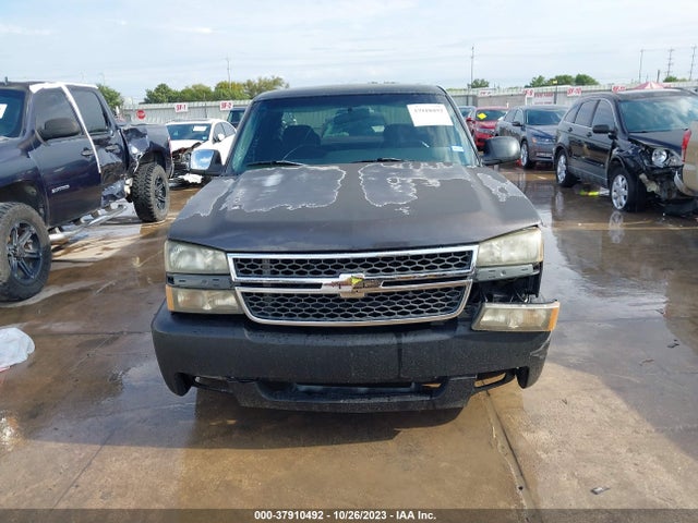 1999 CHEVROLET SILVERADO 1500 LS VIN: 2GCEC19V7X1279320