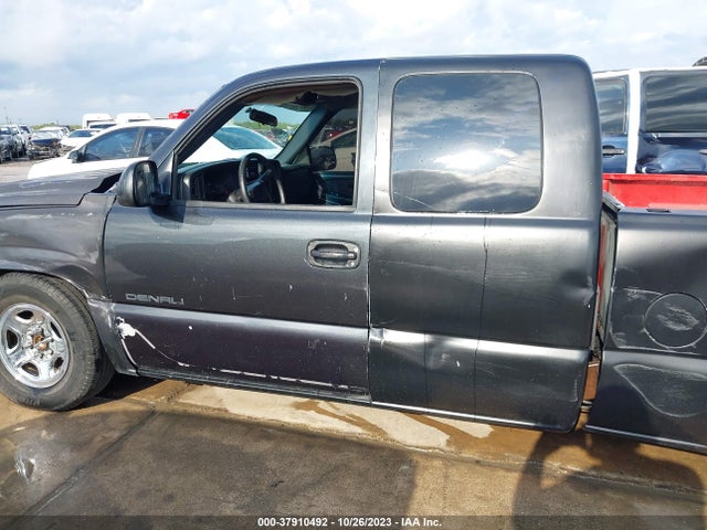 1999 CHEVROLET SILVERADO 1500 LS VIN: 2GCEC19V7X1279320