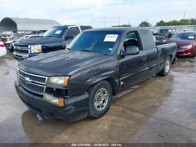 1999 CHEVROLET SILVERADO 1500 LS VIN: 2GCEC19V7X1279320