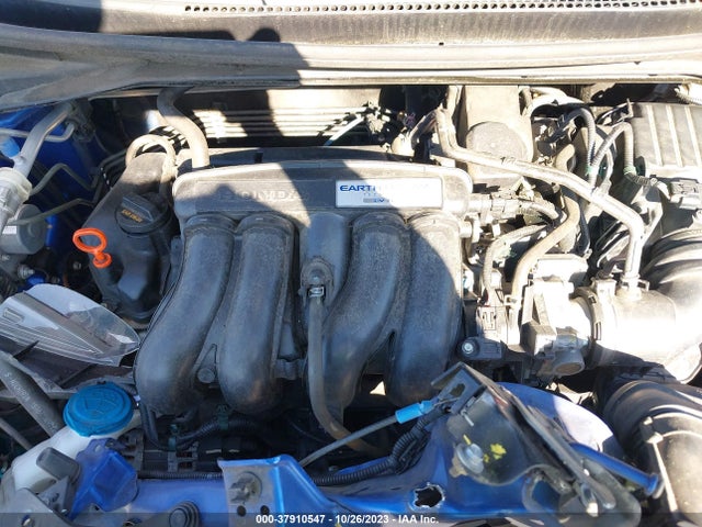 Honda FIT LX 2015 3HGGK5H57FM735393 Image 10