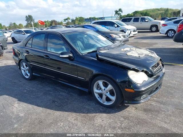 2006 MERCEDES-BENZ C-CLASS SPORT VIN: WDBRF52H56A877526